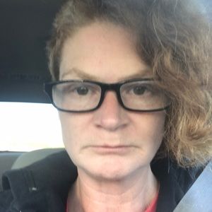 Meet your Posher, Shelly